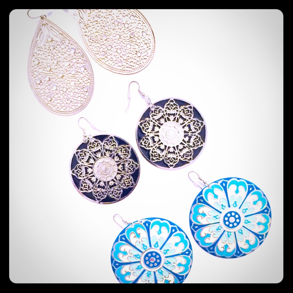 Earring Lot 🎉3/$25🎉